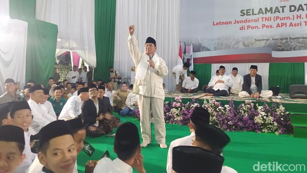 Kenang Kunjungi Ponpes Tegalrejo, Prabowo: Dulu Belum Minta Doa Jadi Presiden