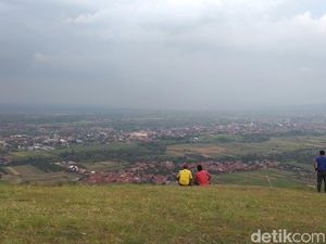 Menikmati Keindahan Majalengka dari Ketinggian