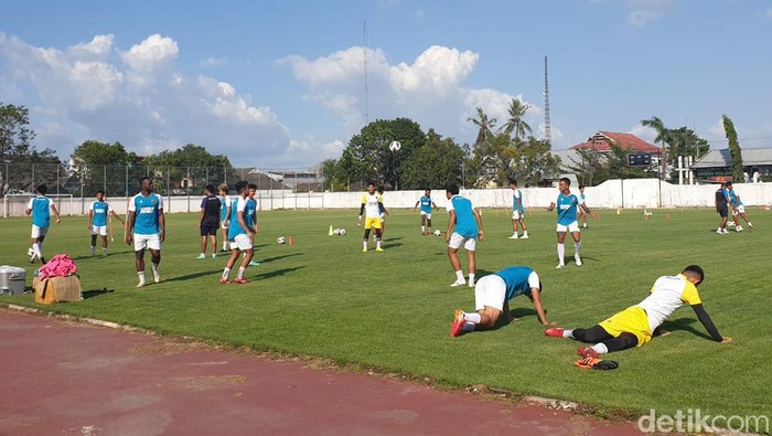 PSM Makassar latihan di Stadion Kalegowa pasca libur.