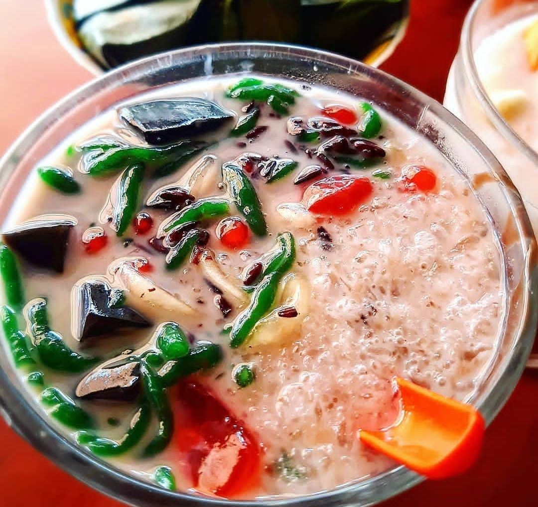 Rekomendasi es Kota Malang