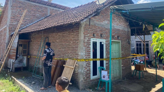 Rumah terbakar tewaskan dua balita di Pati, Sabtu (24/9/2022).