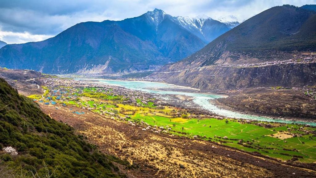 Surga Tersembunyi di Lembah Himalaya Terungkap Saat Dunia dalam Bahaya