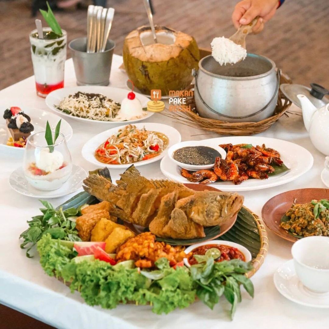 Tempat makan seafood enak di Bandung