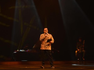 Tentang Puisi WS Rendra yang Dibacakan Anies