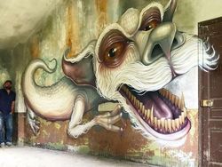 Wow! Grafiti Bangunan Terbengkalai yang Seram Tapi Mengagumkan