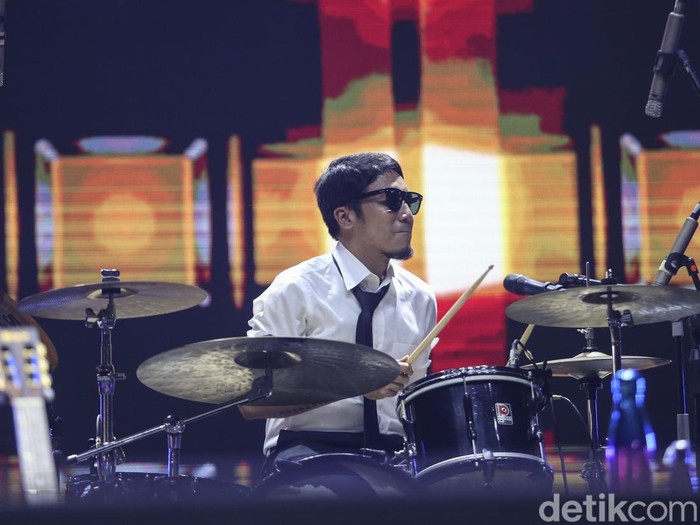 Aksi Gokil Vindes, Andre Taulany, Endah n Rhesa di Panggung Pestapora