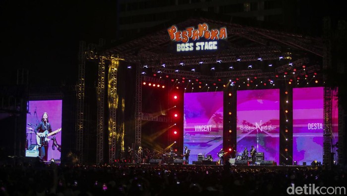 Aksi Gokil Vindes, Andre Taulany, Endah n Rhesa di Panggung Pestapora