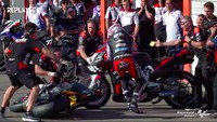 Momen Aleix Espargaro Buru-buru Ganti Motor saat Start MotoGP Jepang