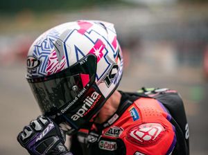 Mode Irit Bahan Bakar Hancurkan Balapan Aleix Espargaro
