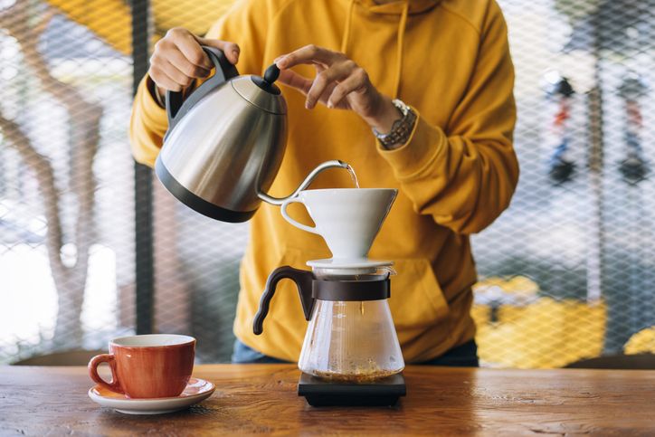 Barista dari 3 Provinsi Unjuk Kemahiran Seduh Kopi Nusantara di Cilegon