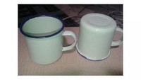Dulu gelas seng motif polos ini sering digunakan untuk kopi dan teh. Motifnya simpel hanya berupa warna biru telur asin polos. Foto: Bukalapak/Kaskus