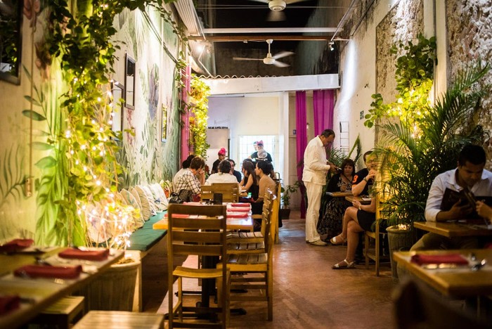 Gokil! Restoran Cantik Ini Dikelola Napi di Dalam Penjara Wanita Gokil! Restoran Cantik Ini Dikelola Napi di Dalam Penjara Wanita