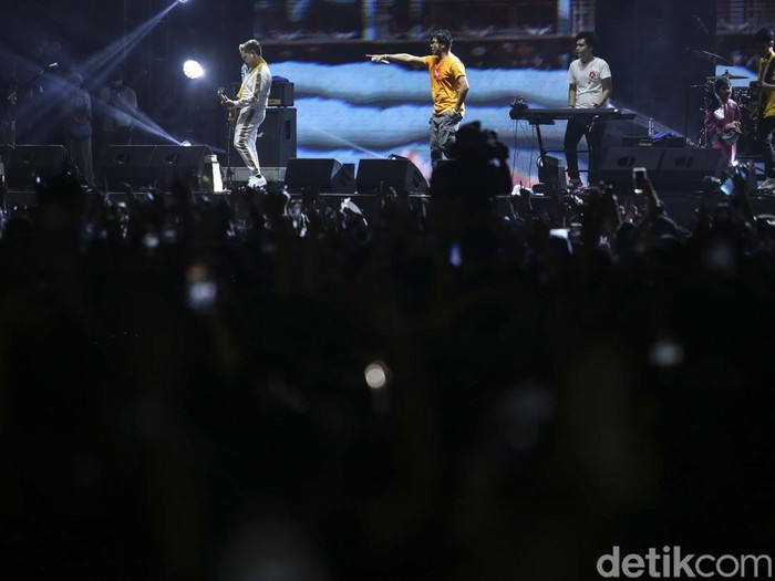 Andika dan Kangen Band di Pestapora 2022