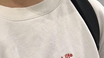 Ini hanyalah kehidupan yang buruk, bukan sekadar hari yang buruk. Foto: shirtsthtgohard via Bored Panda