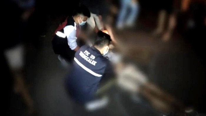 Korban saat dievakuasi tim PSC 119 Trenggalek