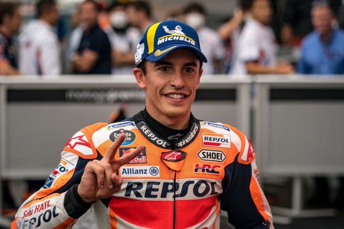 MOTEGI, JAPAN - SEPTEMBER 24: Marc Marquez of Spain and Repsol Honda Team greets at parc ferme during the qualifying session of the MotoGP Motul Grand Prix of Japan at Twin Ring Motegi on September 24, 2022 in Motegi, Japan. (Photo by Steve Wobser/Getty Images)