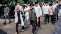 Puan dan Cak Imin Menuju warung Pecel Pincuk di seberang TMP Kalibata.