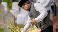 Wakil Ketua DPR RI Muhaimin Iskandar berziarah dan nyekar di makam ayah pergerakannya Alm Taufiq Kiemas