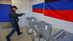 Momen Rusia Datangi Rumah-rumah Warga Ukraina untuk Referendum