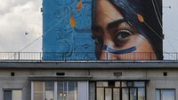 Selain pameran mural, festival seni ini juga menyelenggarakan seminar, kelas master dari para seniman, hingga pertunjukan.