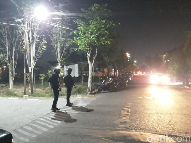 Potret Suasana TKP Ledakan di Asrama Brimob Grogol Indah Sukoharjo