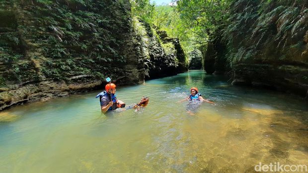 Santirah, salah satu lokasi bodyrafting di Pangandaran.