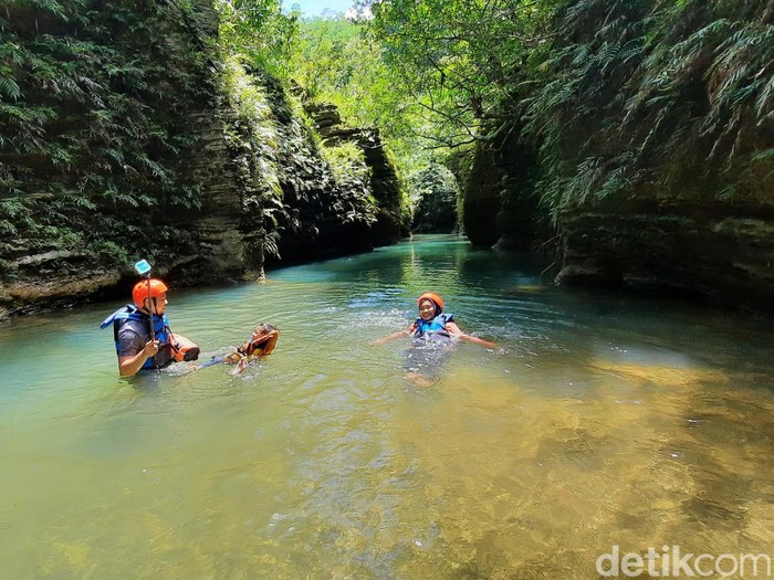 Santirah, salah satu lokasi bodyrafting di Pangandaran.
