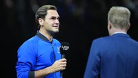 Federer menutup kariernya dengan raihan total 103 gelar juara, di antaranya 20 titel Grand Slam. Federer memegang sederet rekor, salah satunya juara terbanyak Wimbledon (8 kali).