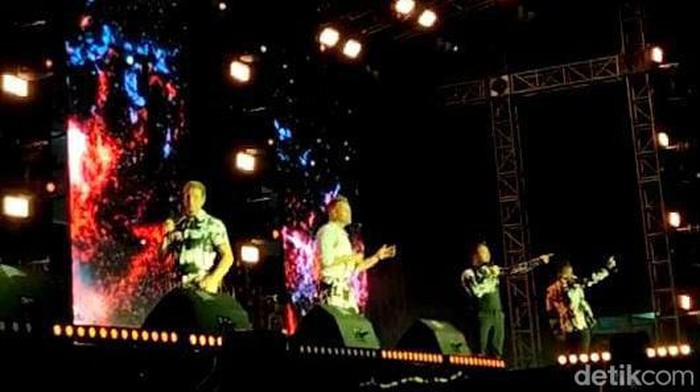 Westlife di Surabaya
