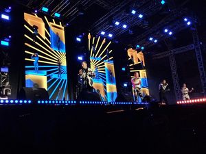 Konser Westlife di Surabaya Obati Rindu Fan