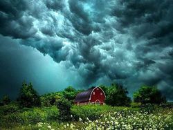 10 Foto Fenomena Langit yang Keren Banget Gaes