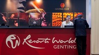 Lukas juga disebut bermain judi di Sky Casino, Tanah Tinggi Genting, Malaysia. Kasino ini menawarkan hotel eksklusif dan fasilitas kasino hingga level 3. Mereka yang singgah di sini akan dimanjakan dengan kemewahan unik. (LightRocket/Getty Images/SOPA Images/Faris Hadziq)