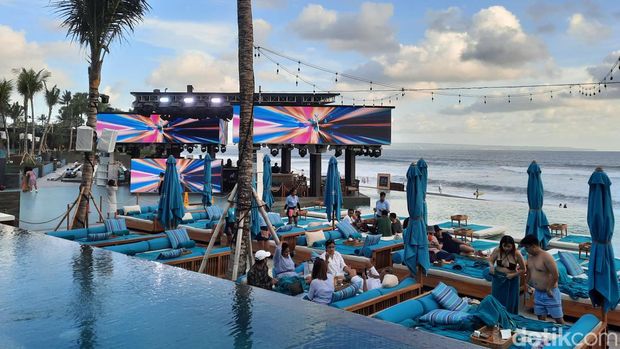 Atlas Beach Fest