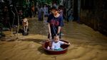 Banjir Rendam Filipina, Rumah Terendam-5 Orang Tewas