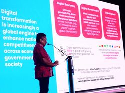 Lihat Lagi Momen Bali Annual Telkom International Conference 2022