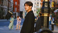 Tiba di situ, Bright Vachirawit langsung jalan-jalan ke sekitar kota London. (Foto: dok. Instagram @bbrightvc)  