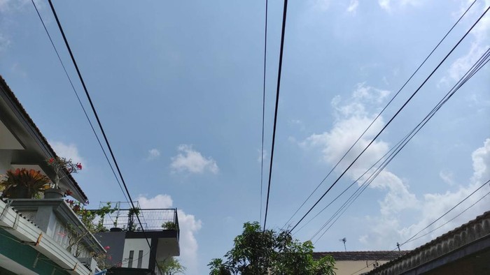 cuaca cerah malang raya
