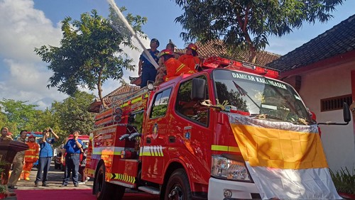Dinas Pemadam Kebakaran dan Penyelamatan (Damkartan) Kabupaten Karangasem menambah satu unit armada damkar, Senin (26/9/2022).