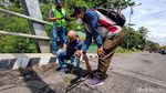 Penampakan Jembatan Glagah Kulon Progo yang Ditutup gegara Ambles
