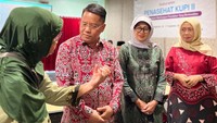 Direktorat Bimbingan Masyarakat Islam Kementerian Agama Kamaruddin bertemu dengan para ulama perempuan dalam Kongres Ulama Perempuan Indonesia (KUPI).