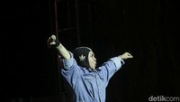 Melly Goeslaw menarik perhatian kanrena mengajak penonton bernostalgia dengan lagu-lagunya yang hits. Foto: Rifkianto Nugroho