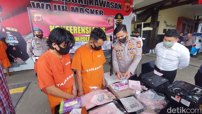 Pemuda Bandung ditangkap edarkan uang palsu