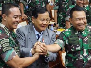 Momen Jenderal Andika, Prabowo dan Dudung dalam Salam Komando