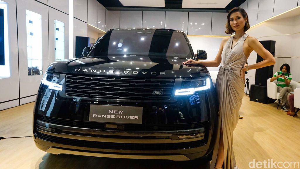 PT JLM Auto Indonesia meluncurkan The New Range Rover. Range Rover hadir lebih modern, elegan, serta canggih.