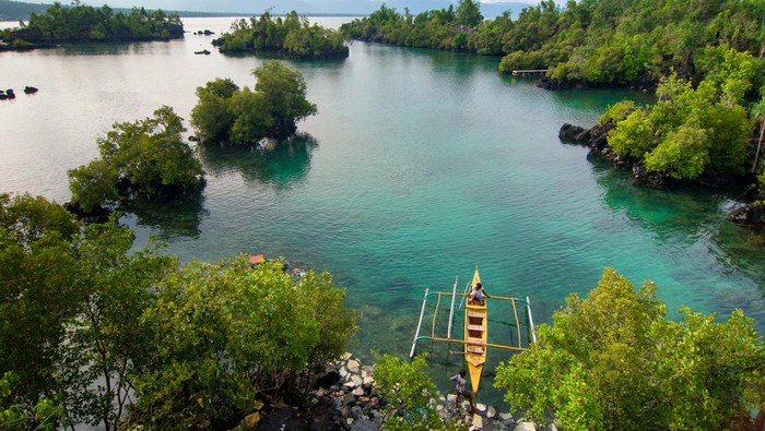 Samola dan Tanjung Bongo di Maluku Utara