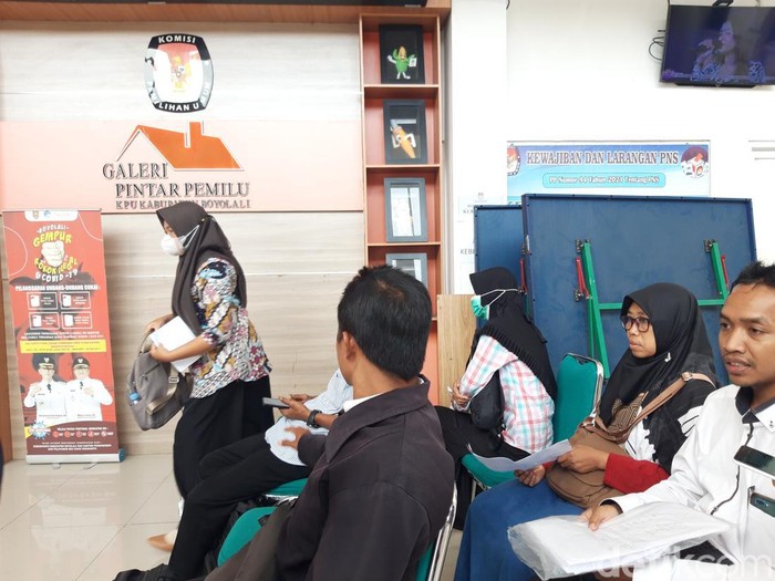 Sejumlah guru di Boyolali memberikan klarifikasi ke KPUD setempat, Senin (26/9/2022).