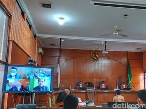 Ahli Hukum Pidana Dihadirkan di Sidang Doni Salmanan