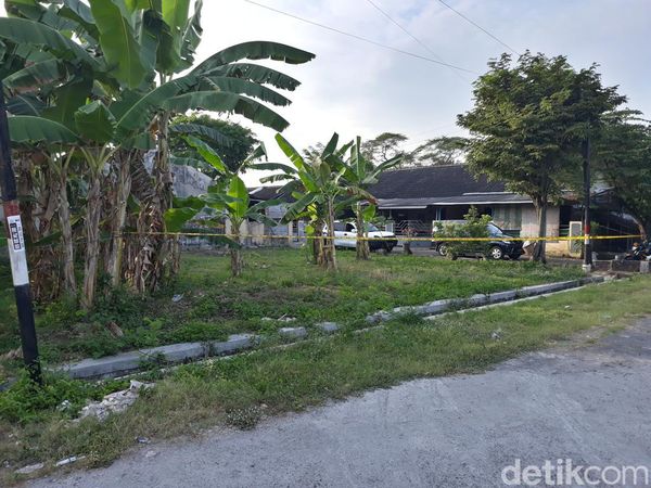 Melihat Lebih Dekat TKP Ledakan di Asrama Brimob Grogol Sukoharjo