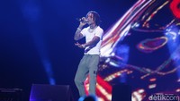 Rapper asal California itu benar-benar tak pernah kehabisan tenaga. Foto: (Noel/detikcom)