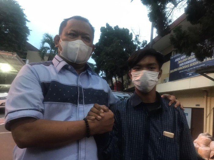 Tajudin Tabri dan Misbah di Polresta Depok (Dwi-detikcom)